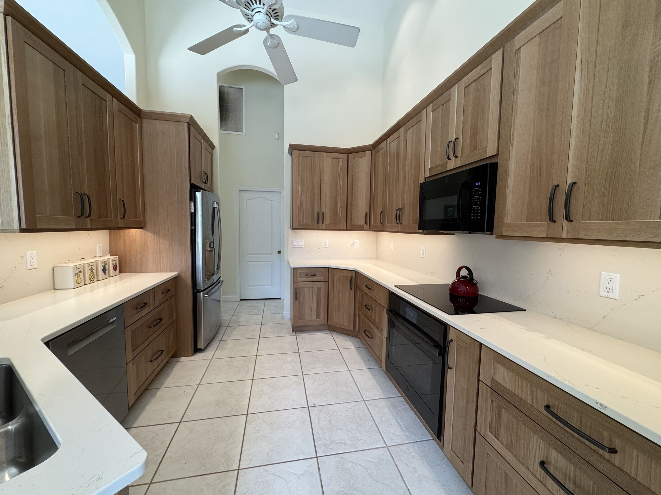 kitchen remodeling contractors